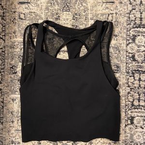 Lululemon Long Sports Bra w Mesh